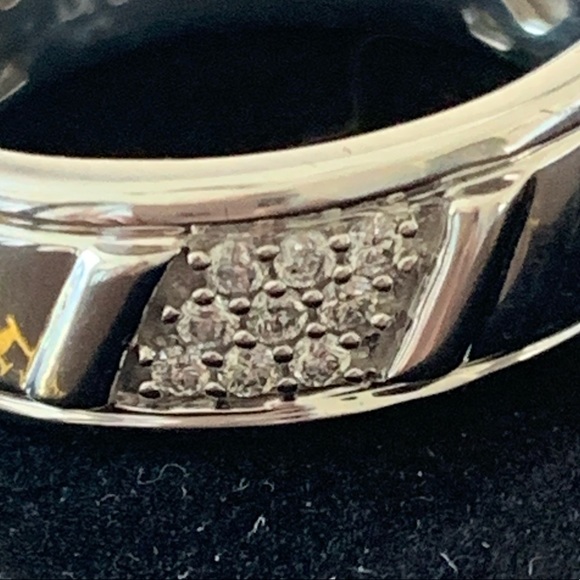 Men’s Wedding Band Sz 10 - Picture 8 of 8